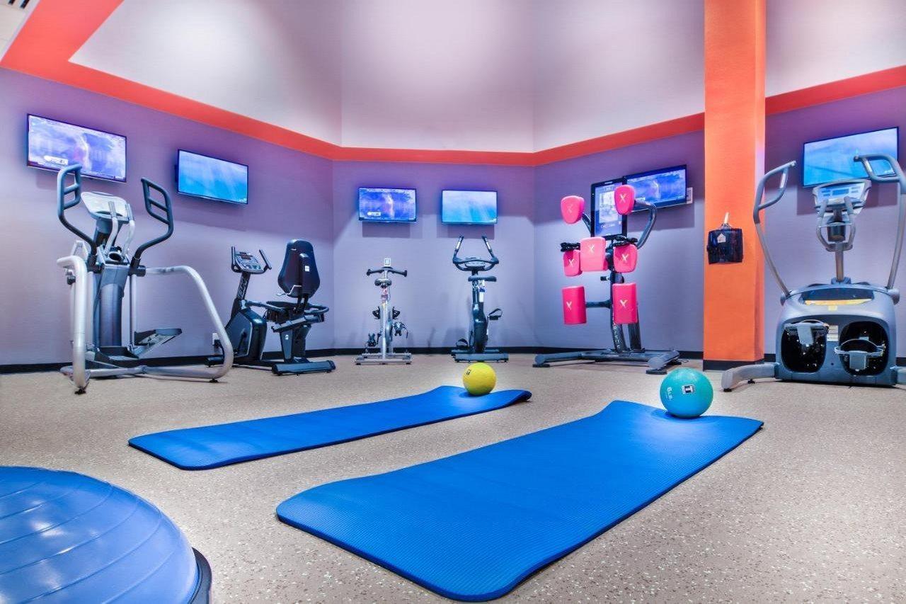 The Grand Hotel At The Grand Canyon Тусан Екстериор снимка The gym at the hotel