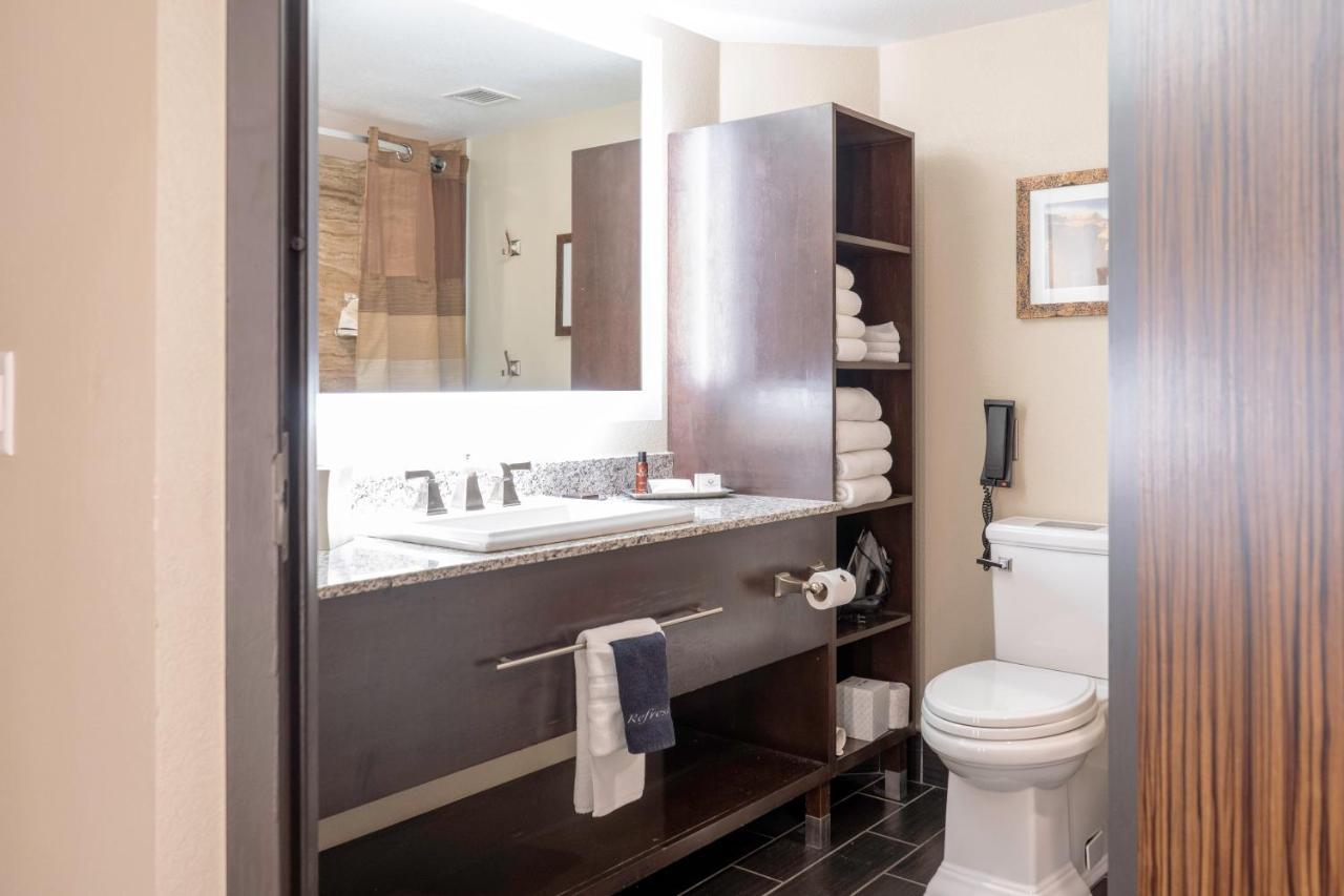 The Grand Hotel At The Grand Canyon Тусан Екстериор снимка Bathroom